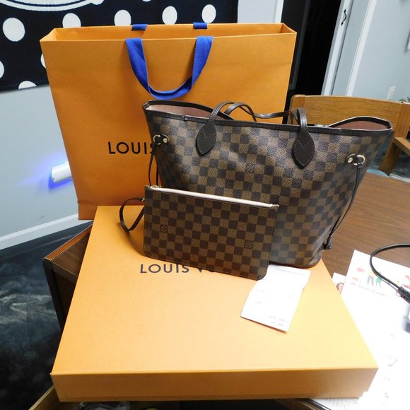 Louis Vuitton Handbags - Louis Vuitton Neverfull MM Damier Ebene